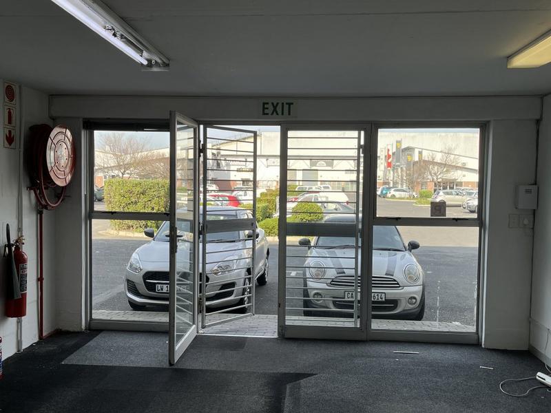 To Let commercial Property for Rent in Montague Gardens Western Cape